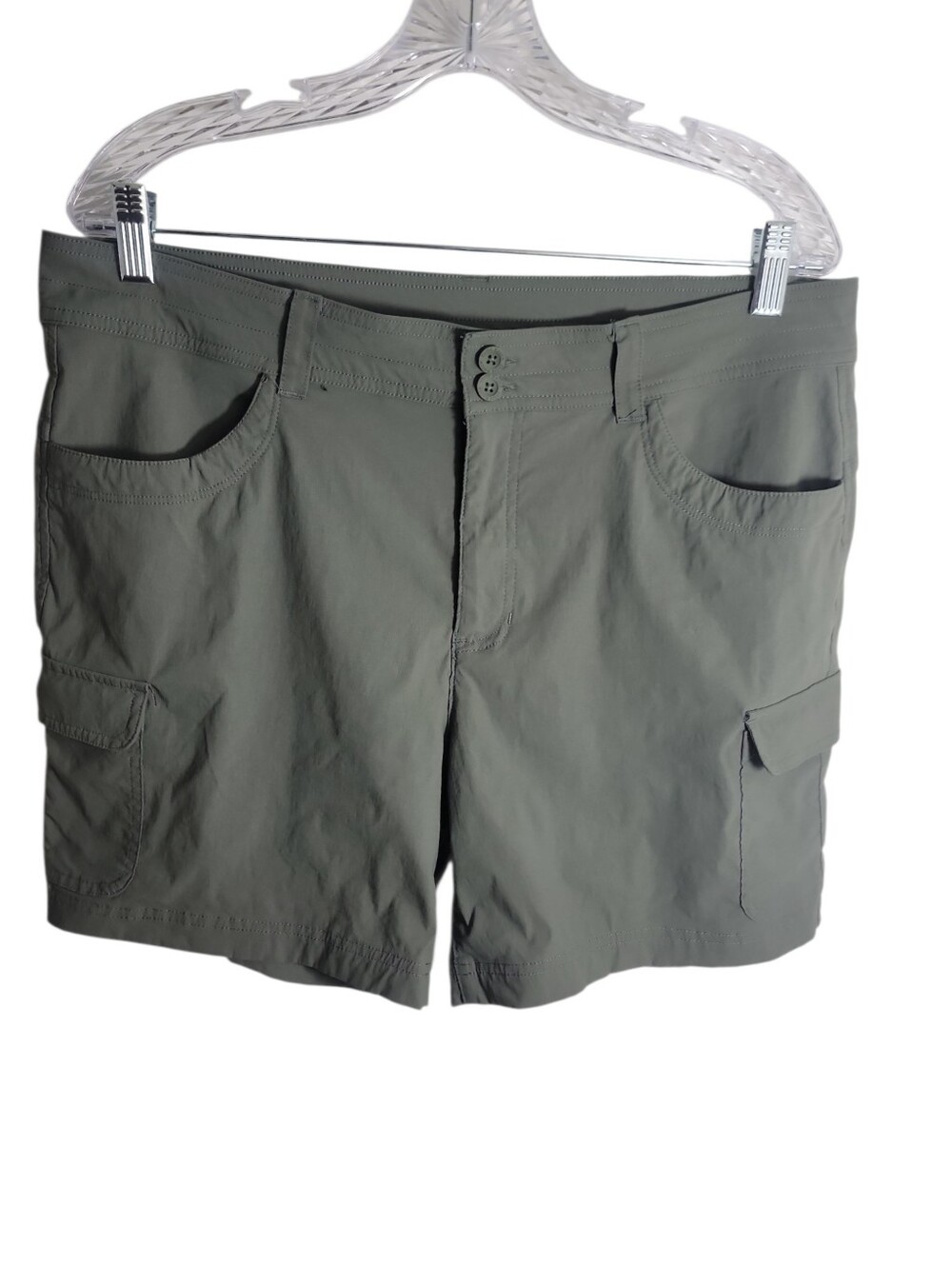 Eddie Bauer olive green utility shorts women's size 14 hiking outdoors casual